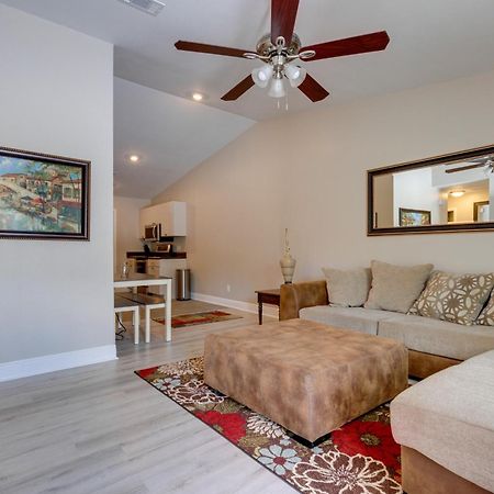 Dog-Friendly Pensacola Duplex About 7 Mi To Downtown Apartment Exterior photo